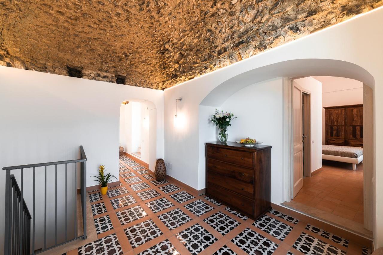 سكالا Villa Ami المظهر الخارجي الصورة